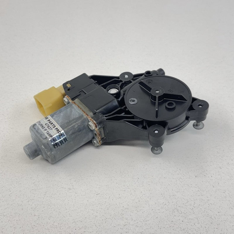 E 840 368 002 / E840368002 14-24 Maserati Ghibli Right Front Or Right Rear Door Window Regulator Motor OEM