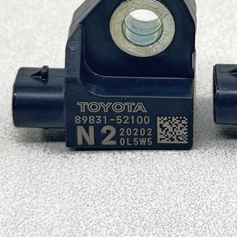 89831-52100 / 89831 52100 / 8983152100 23-25 TOYOTA PRIUS SIDE CRASH IMPACT SENSOR PAIR 89831-52100 OEM