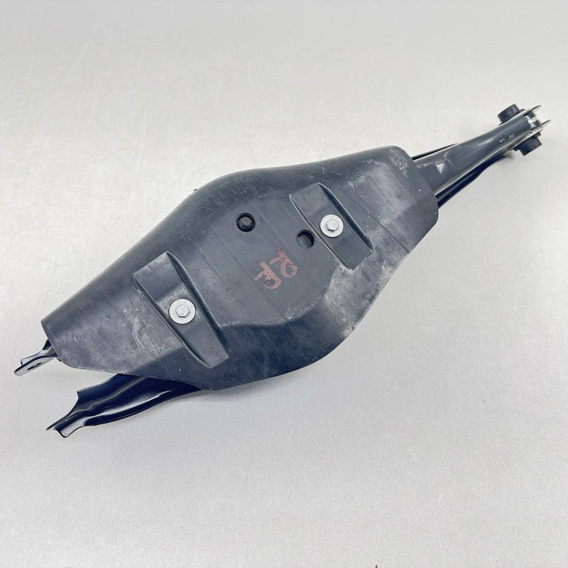 5WA-407-621 / 5WA 407 621 / 5WA407621 22-25 VOLKSWAGEN GOLF R RIGHT REAR SPINDLE KNUCKLE HUB WITH CONTROL ARM SET OEM