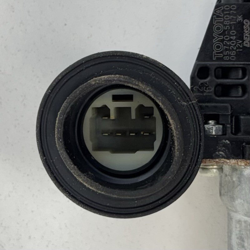 85710-58010 / 85710 58010 / 8571058010 06-13 Lexus IS250 IS350 IS F Left Front Door Glass Window Regulator Motor OEM