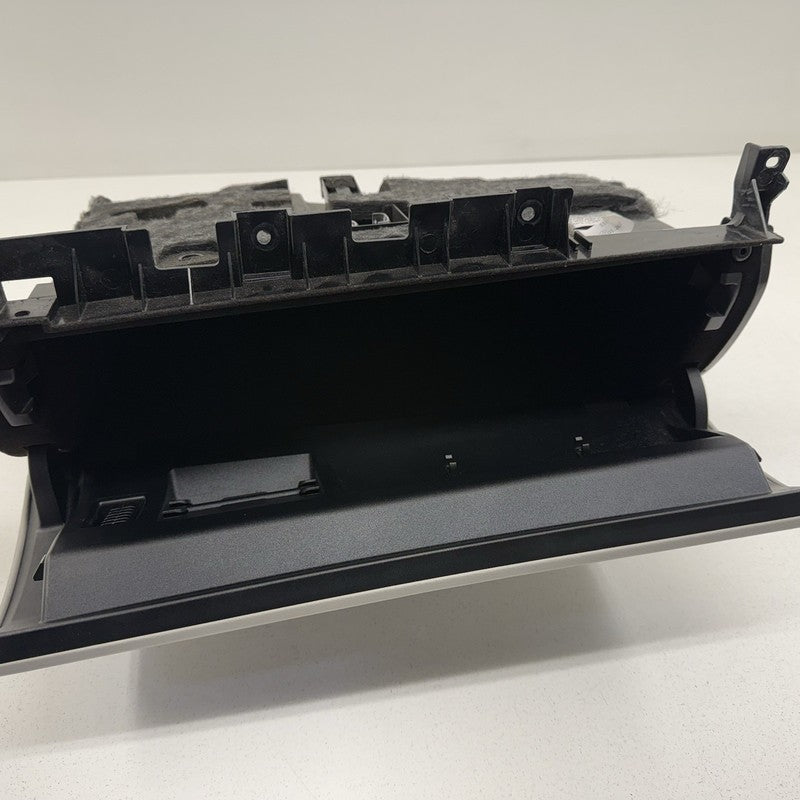 12-18 Mercedes W218 CLS550 Dashboard Glove Box Storage W/ Knee Airbag 
