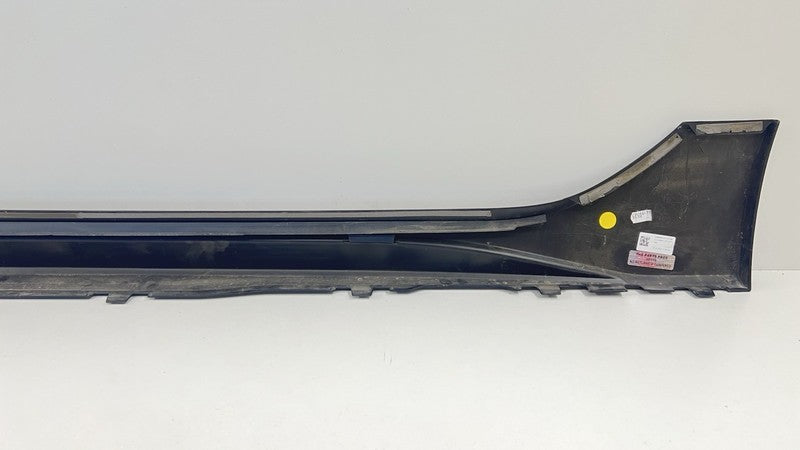 50866850001007008 22-25 VOLKSWAGEN GOLF R MK8 PASSENGER RIGHT SIDE SKIRT ROCKER PANEL TRIM OEM