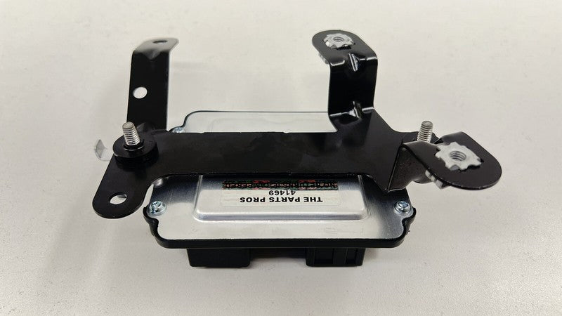 8677 7519 / 86777519 22-24 CADILLAC CT5 V BLACKWING REAR TRUNK PRESENCE CONTROL MODULE 86777519 OEM