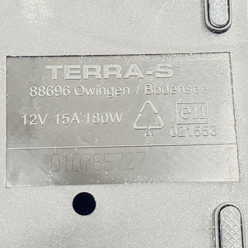 2 282 822 / 2282822 06-10 BMW M6 E63 E64 Emergency Air Compressor Tire Inflation Pump Kit OEM