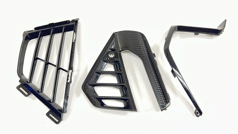 84579470 22-24 CADILLAC CT4 V BLACKWING RIGHT FRONT BUMPER GRILL TRIM SET OF 3 OEM