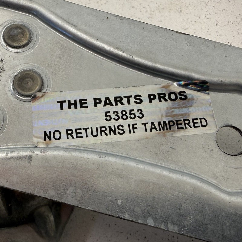 21-26 Lexus IS300 IS350 IS500 Right Front Door Glass Window Regulator 