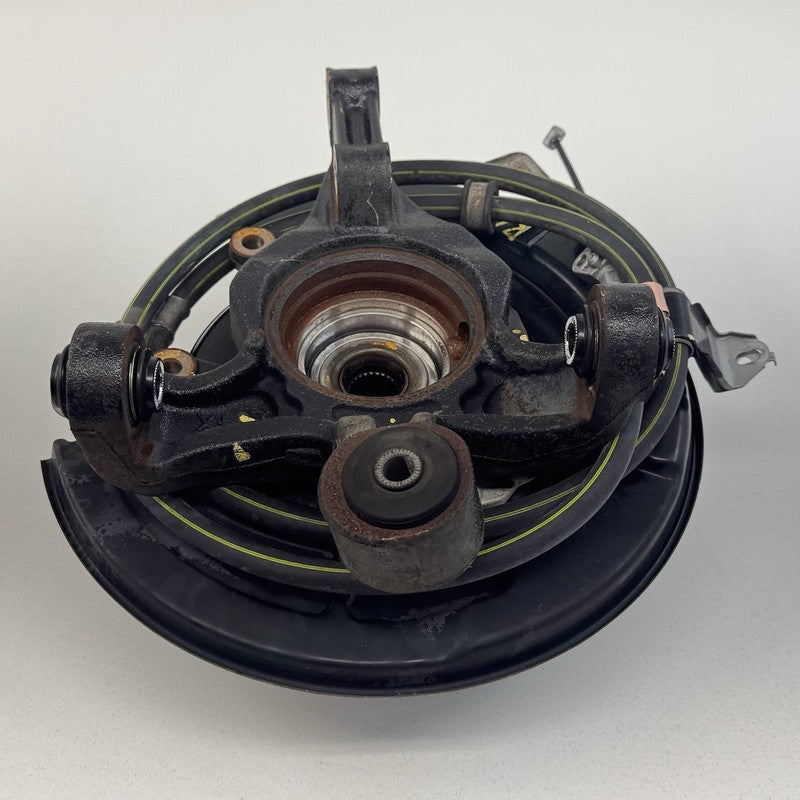 08-13 Toyota Highlander AWD Left Rear Spindle Knuckle Hub Bearing 38K Miles OEM