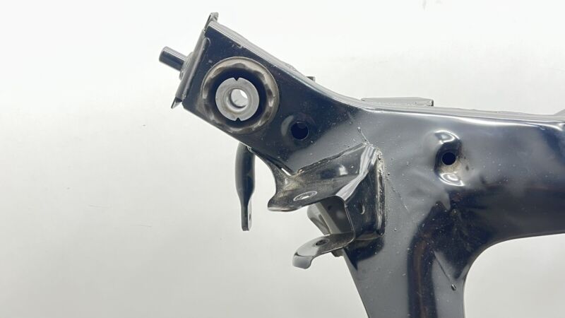  24-25 NISSAN Z NISMO REAR SUBFRAME CROSSMEMBER CRADLE WITH SWAY BAR OEM