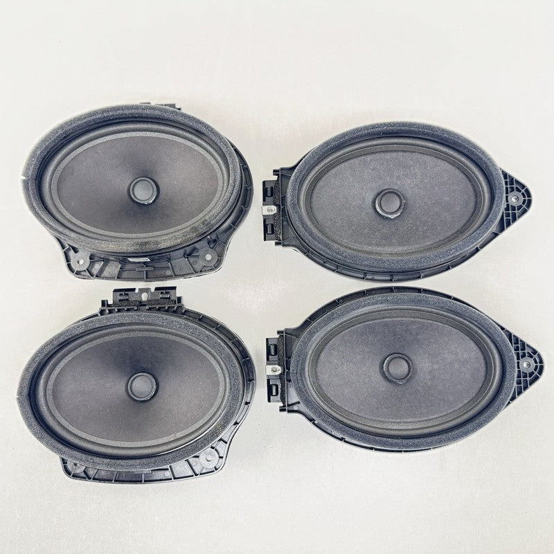 8654 3909 / 86543909 22-24 CADILLAC CT5 V BLACKWING SPEAKER TWEETER SET WITH AMPLIFIER AMP MODULE OEM