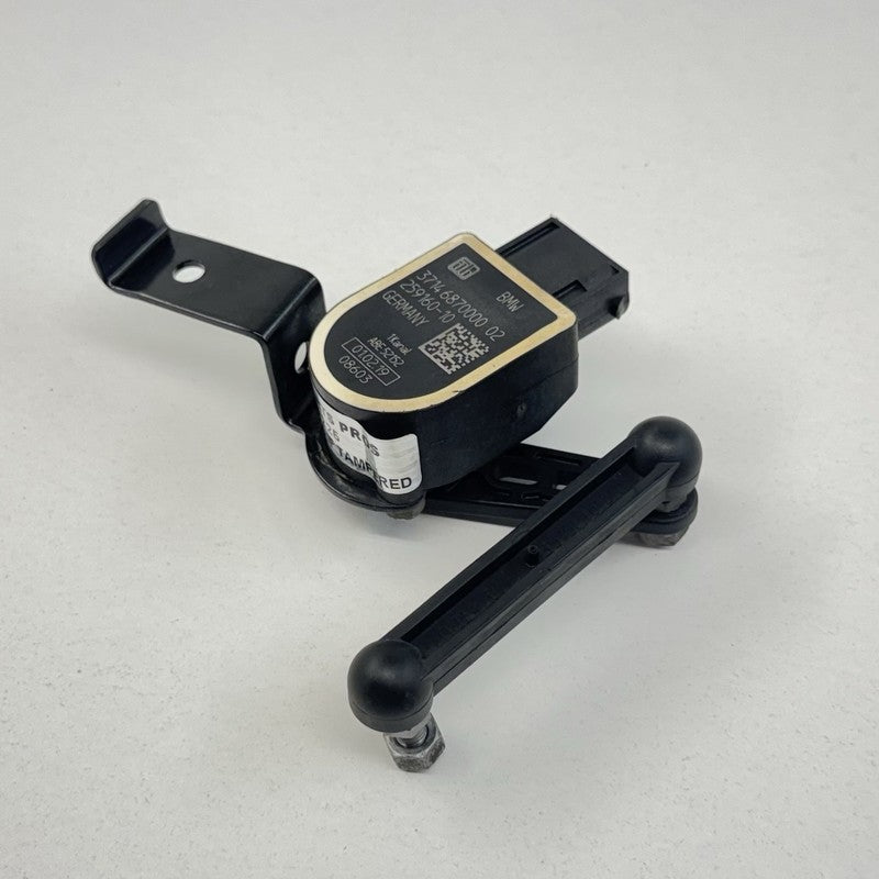 6 870 000 / 6870000 BMW M2 M3 M4 F80 F82 F83 F87 Left Rear Suspension Headlight Level Sensor OEM