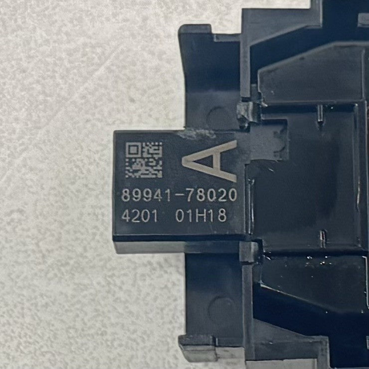 89941-78020 / 89941 78020 / 8994178020 23-25 Toyota Prius Front Windshield Rain Sensor Module 89941-78020 OEM