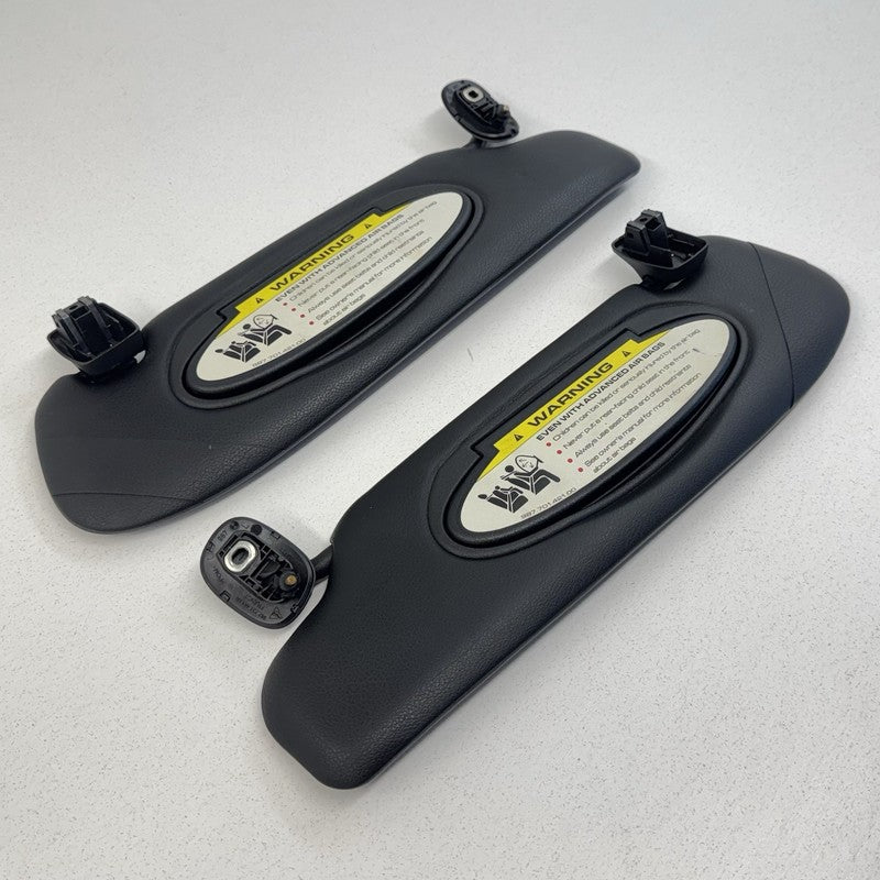 06-08 Porsche Cayman 987 Illuminated Sunvisor Sun Visor Shade Pair Black OEM