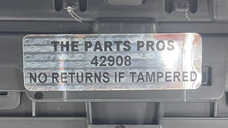 77610-T20-A0-20 / 77610 T20 A0 20 / 77610T20A020 24-25 ACURA INTEGRA TYPE S CENTER DASHBOARD AIR VENT WITH HAZARD SWITCH