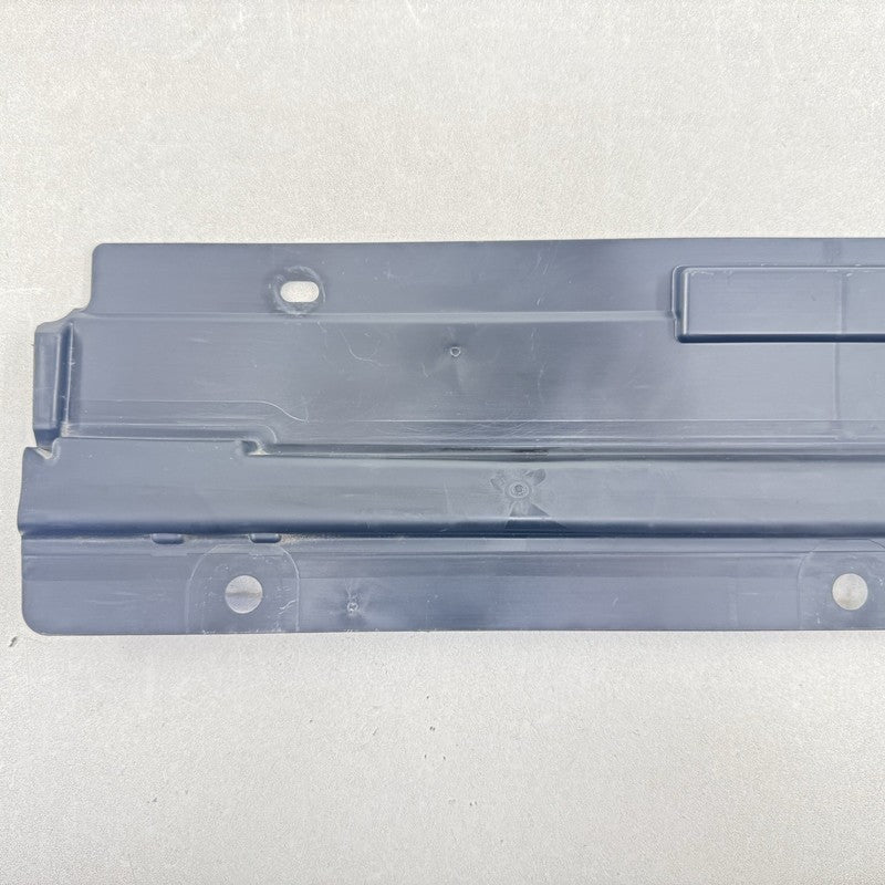 84945164 22-24 CADILLAC CT5 V BLACKWING UPPER RADIATOR SUPPORT AIR BAFFLE COVER TRIM OEM