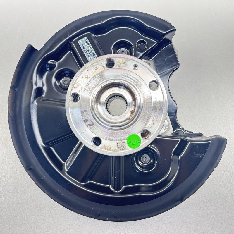 5WA-407-621 / 5WA 407 621 / 5WA407621 22-25 VOLKSWAGEN GOLF R MK8 LEFT REAR SPINDLE KNUCKLE HUB W/ CONTROL ARM SET OEM