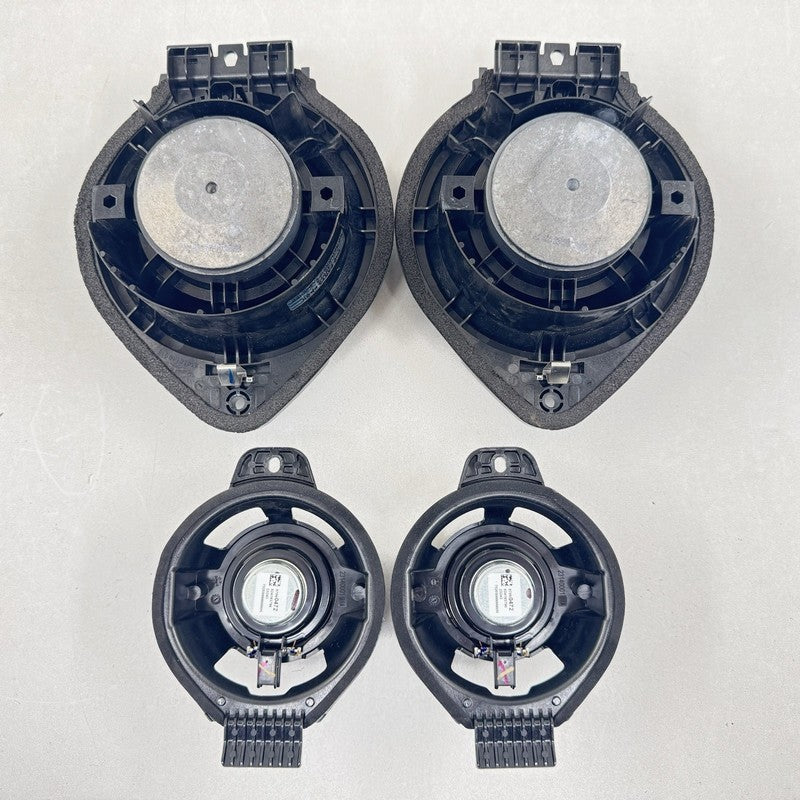 8654 3909 / 86543909 22-24 CADILLAC CT5 V BLACKWING SPEAKER TWEETER SET WITH AMPLIFIER AMP MODULE OEM
