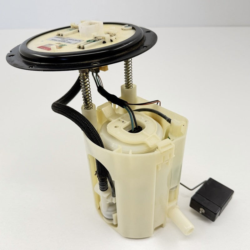 77020-53141 / 77020 53141 / 7702053141 08-14 Lexus IS F Gas Tank Fuel Pump Sending Unit Assembly 77020-53141 OEM