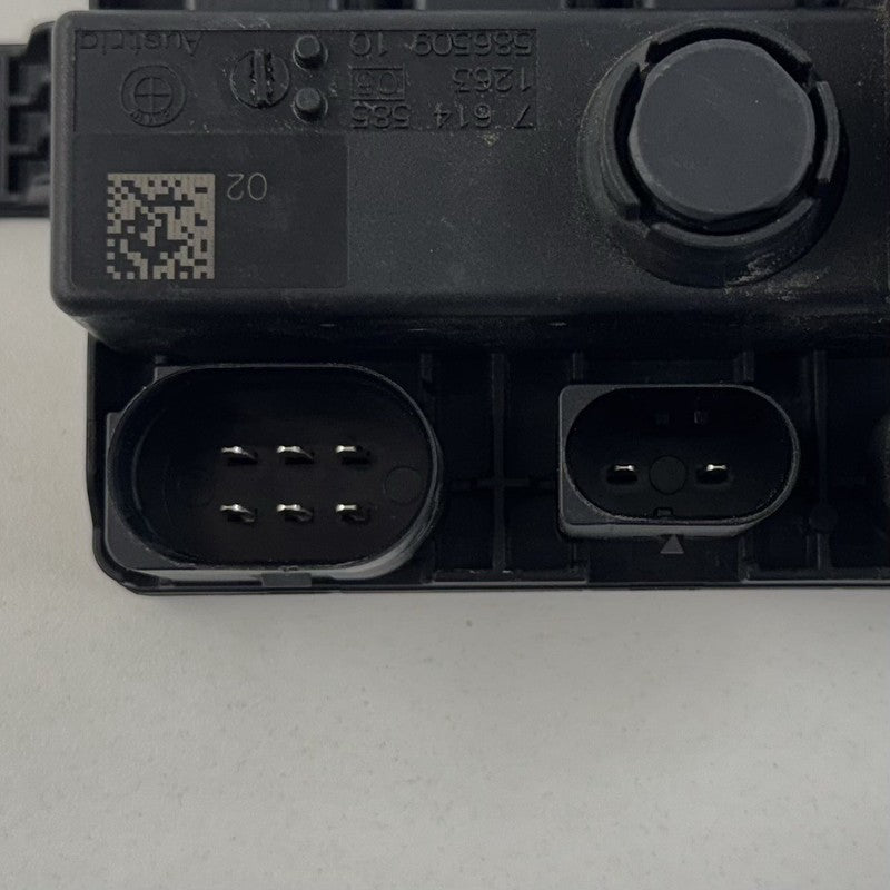 7 614 585 / 7614585 BMW M2 M3 M4 F80 F82 F83 F87 Integrated Relay Power Supply Module 7614585 OEM