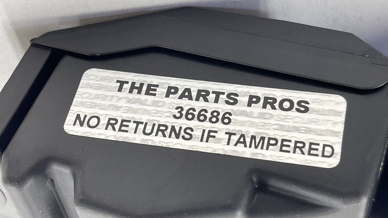 970.653.555.02 / 970 653 555 02 / 97065355502 10-16 PORSCHE PANAMERA REAR CENTER CONSOLE HEATED SEAT SWITCH PANEL TRIM O