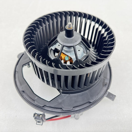 5WB-819-021-A / 5WB.819.021.A / 5WB 819 021 A / 5WB819021A 22-25 VOLKSWAGEN GOLF R MK8 HVAC AC AIR HEATER BLOWER FAN MOT