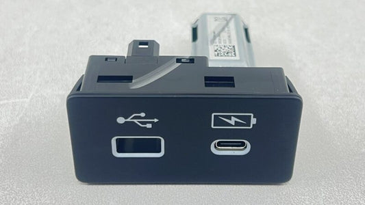 MX293AB 24-25 ACURA INTEGRA TYPE S DUAL INPUT USB AND TYPE C CHARGING PORT MX293AB OEM