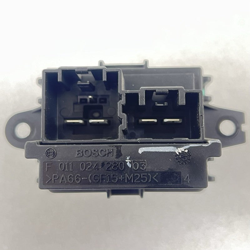 F011500070 / F 011 500 070 10-15 CHEVROLET CAMARO SS HVAC HEATER CORE BLOWER MOTOR RESISTOR 13501703 OEM