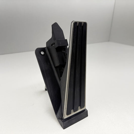 997 423 019 02 / 99742301902 05-08 Porsche 911 997 Boxster Cayman 987 Gas Accelerator Throttle Pedal OEM