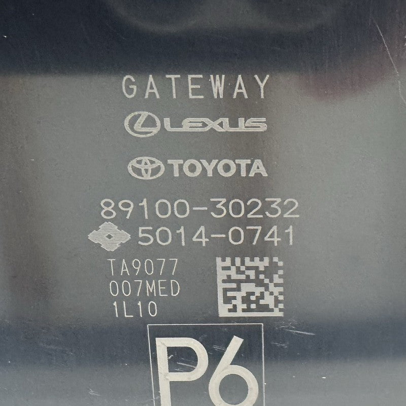 21-26 Lexus IS300 IS350 IS500 Network Gateway Control Module 89100-302