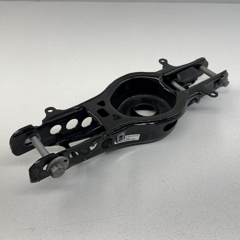 16-24 Chevrolet Camaro ZL1 SS Driver Left Rear Suspension Control Arm 