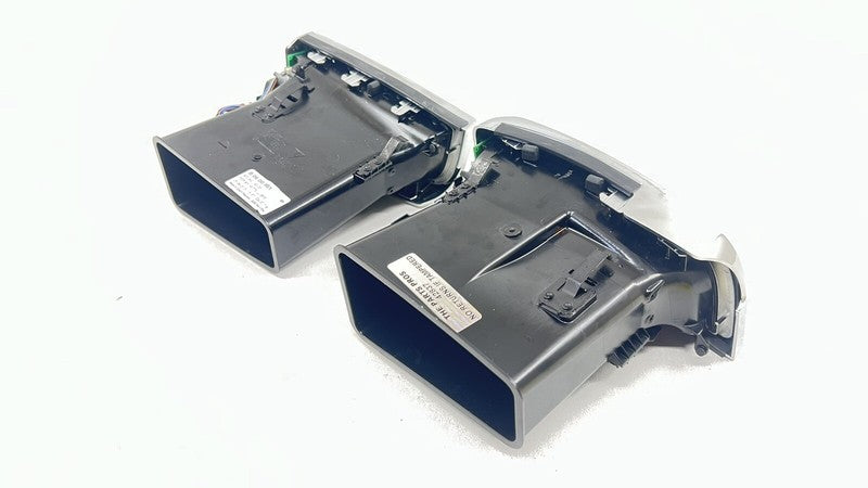 970.552.142.03 / 970 552 142 03 / 97055214203 10-16 PORSCHE PANAMERA FRONT LEFT AND RIGHT DASH AIR VENT GRILL TRIM SET O