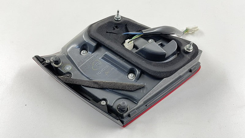 07-09 LEXUS LS460 PASSENGER RIGHT REAR TRUNK TAILLIGHT TAIL LIGHT LAMP OEM