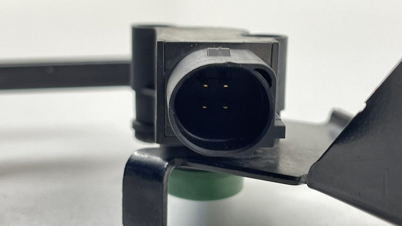 8K0 907 503 / 8K0907503 08-15 AUDI R8 SPYDER PASSENGER RIGHT REAR HEADLIGHT HEIGHT LEVEL SENSOR OEM