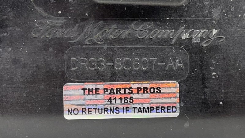 DR33-8C607-AA / DR33 8C607 AA / DR338C607AA 11-14 MUSTANG GT DRIVER LEFT FRONT RADIATOR COOLING FAN WITH SHROUD ASSEMBLY