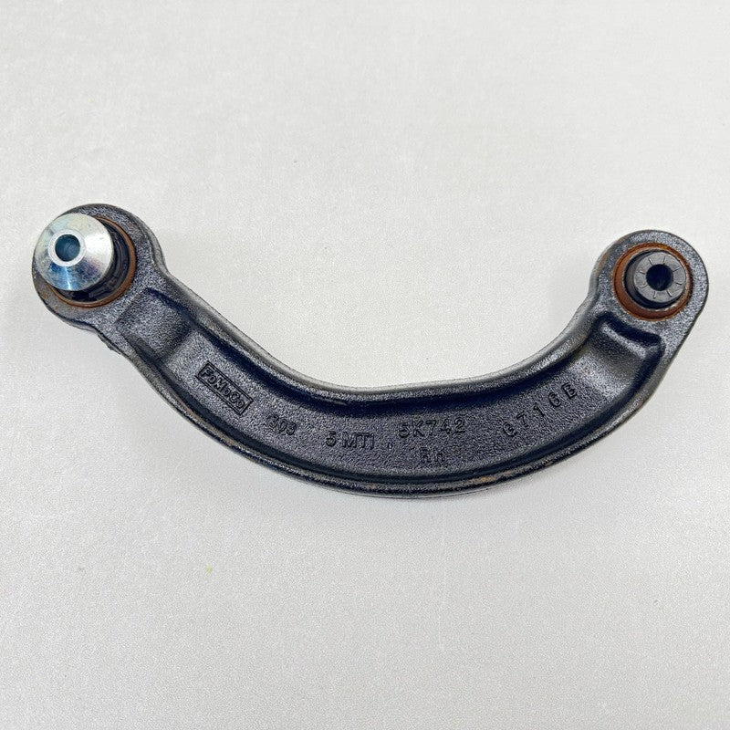 PR3C-5K651 / PR3C 5K651 / PR3C5K651 24-25 FORD MUSTANG GT PASSENGER RIGHT REAR CONTROL ARM PARTIAL SET OEM