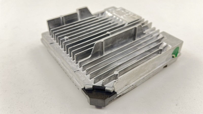 87822664 22-24 CADILLAC CT4 V BLACKWING SIRIUS SATELLITE RADIO RECEIVER MODULE OEM