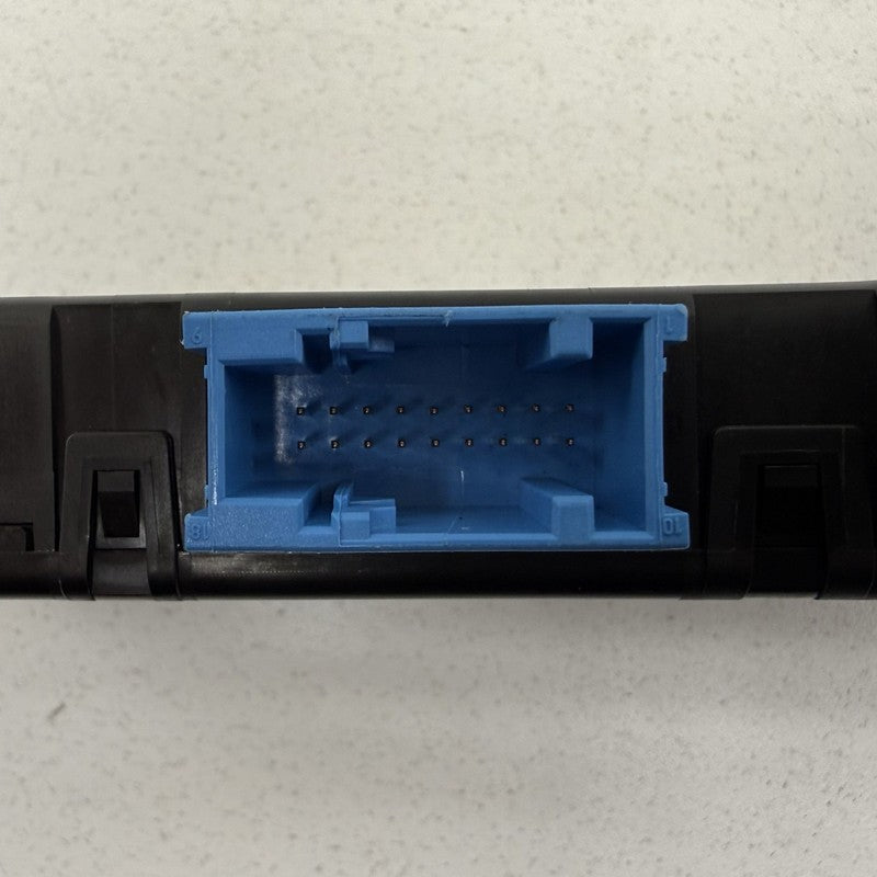 9 321 878 / 9321878 BMW F06 F10 F12 F13 Central Body Gateway Control Module 9321878 OEM