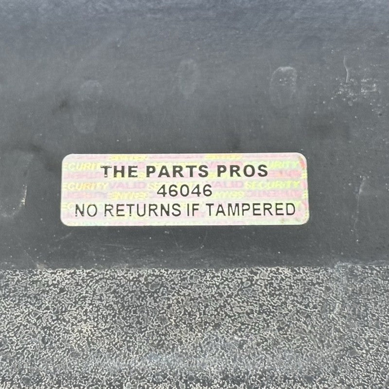 22-25 TOYOTA GR86 REAR BUMPER LOWER CENTER BRAKE LIGHT DIFFUSER COVER TRIM OEM