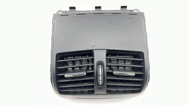 A 218 830 03 54 0354 / A2188300354 / 2188300354 12-18 MERCEDES BENZ CLS550 W218 REAR CENTER CONSOLE AIR VENT GRILLE GRIL