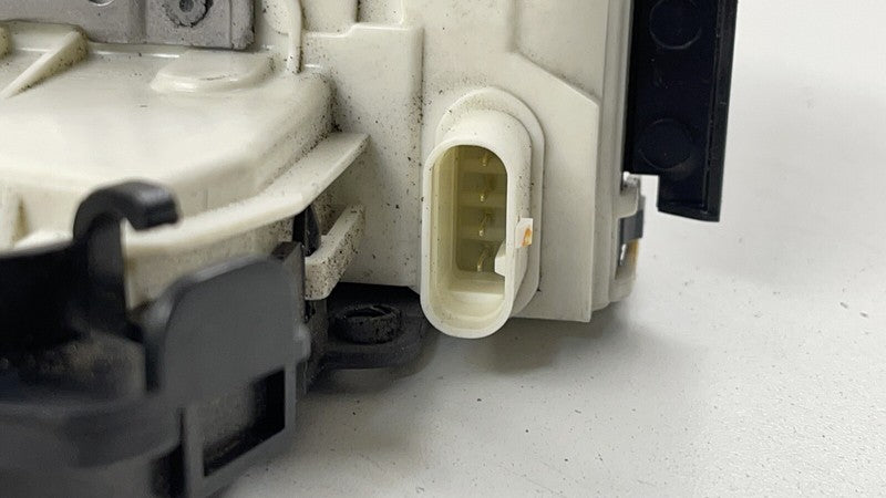 0997300435 / A0997300435 / A 099 730 04 35 0435 08-14 MERCEDES W204 C CLASS PASSENGER RIGHT REAR DOOR LOCK LATCH ACTUATO