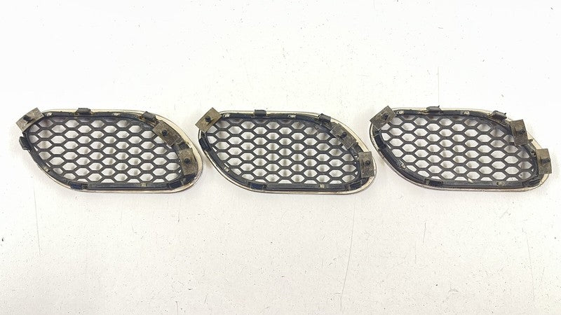 03-12 MASERATI QUATTROPORTE RIGHT FRONT FENDER AIR VENT GRILLE TRIM OEM