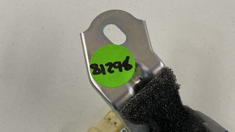 861600WJ10 07-17 LEXUS LS460 RIGHT REAR QUARTER C PILLAR SPEAKER TWEETER 861600WJ10 OEM