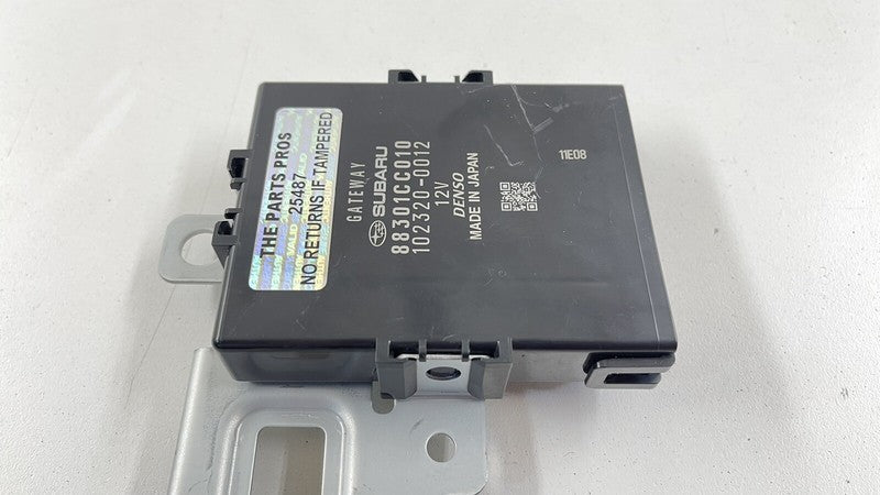 102320-0012 / 102320 0012 / 1023200012 2022 TOYOTA GR86 FRONT CENTRAL GATEWAY CONTROL MODULE 88301CC010 OEM