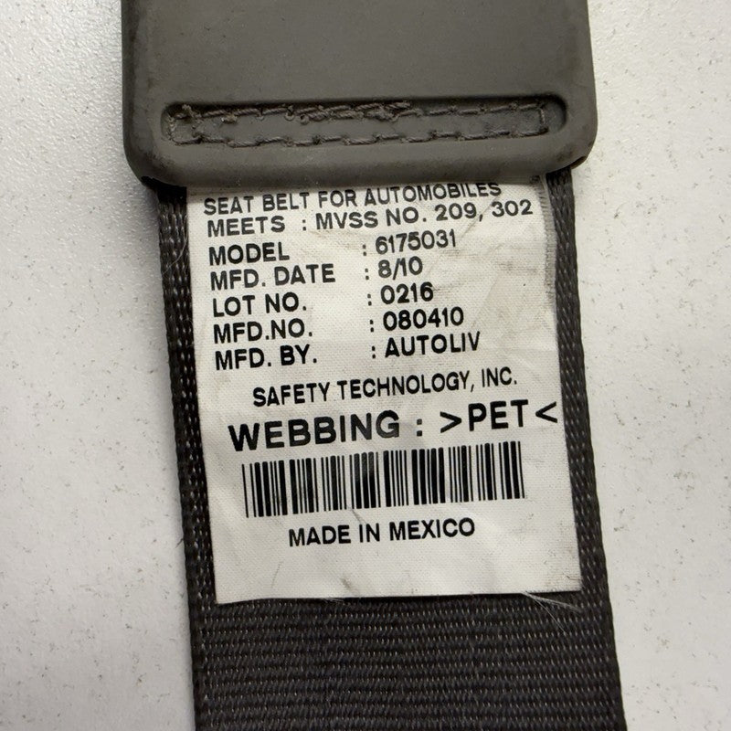 81450-TK8-A010-M1 / 81450 TK8 A010 M1 / 81450TK8A010M1 11-17 Honda Odyssey Passenger Right Front Seatbelt Seat Belt Retr