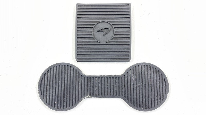 11N2280CP 15-17 MCLAREN 650S CENTER CONSOLE CUPHOLDER COIN STORAGE RUBBER MAT INSERT OEM