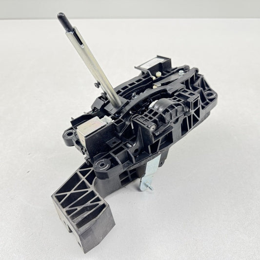 PR3P-7K004-BB / PR3P 7K004 BB / PR3P7K004BB 24-25 Ford Mustang GT Automatic Transmission Shifter Gear Box Selector Lever