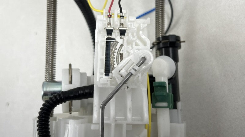 17040-6GP0A / 17040 6GP0A / 170406GP0A 24-25 NISSAN Z NISMO GAS TANK FUEL PUMP SENDING UNIT PAIR 17040-6GP0A OEM