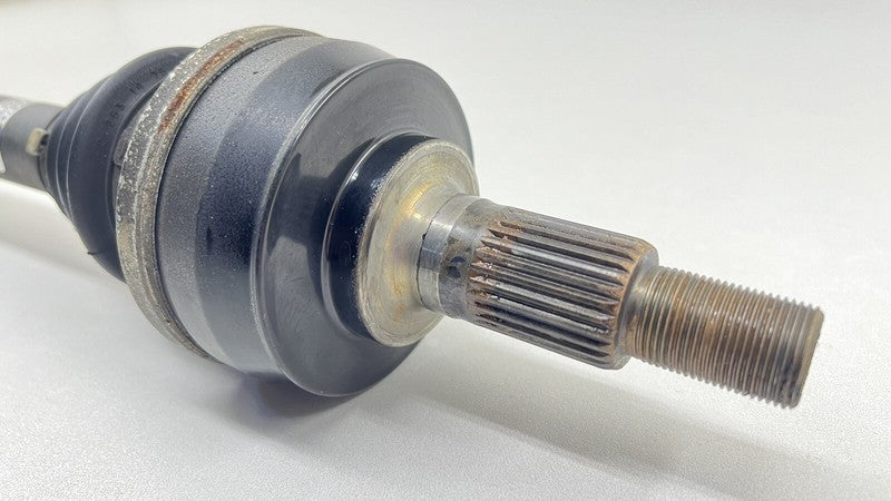 987.332.024.24 / 987 332 024 24 / 98733202424 05-08 PORSCHE BOXSTER CAYMAN S 987 MANUAL TRANSMISSION RIGHT REAR AXLE SHA