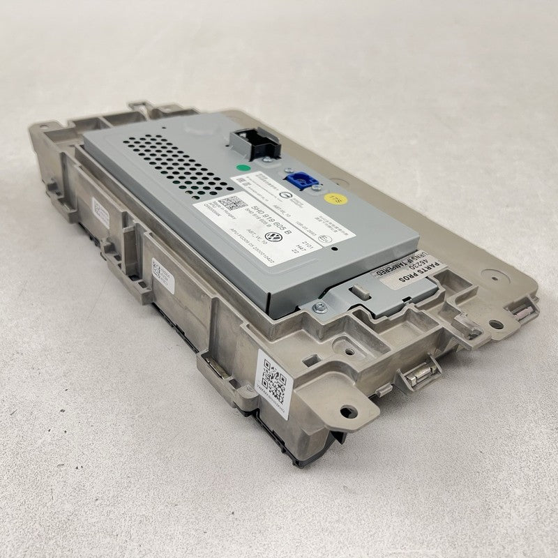 5H0-919-605-B / 5H0 919 605 B / 5H0919605B 22-24 VOLKSWAGEN GOLF R MK8 CENTER DASH DASHBOARD RADIO DISPLAY 10" SCREEN OE