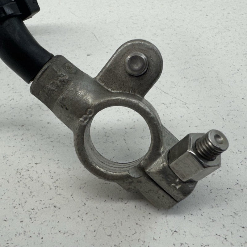 08-14 Mercedes W204 C250 Negative Battery Ground Cable Terminal 137253