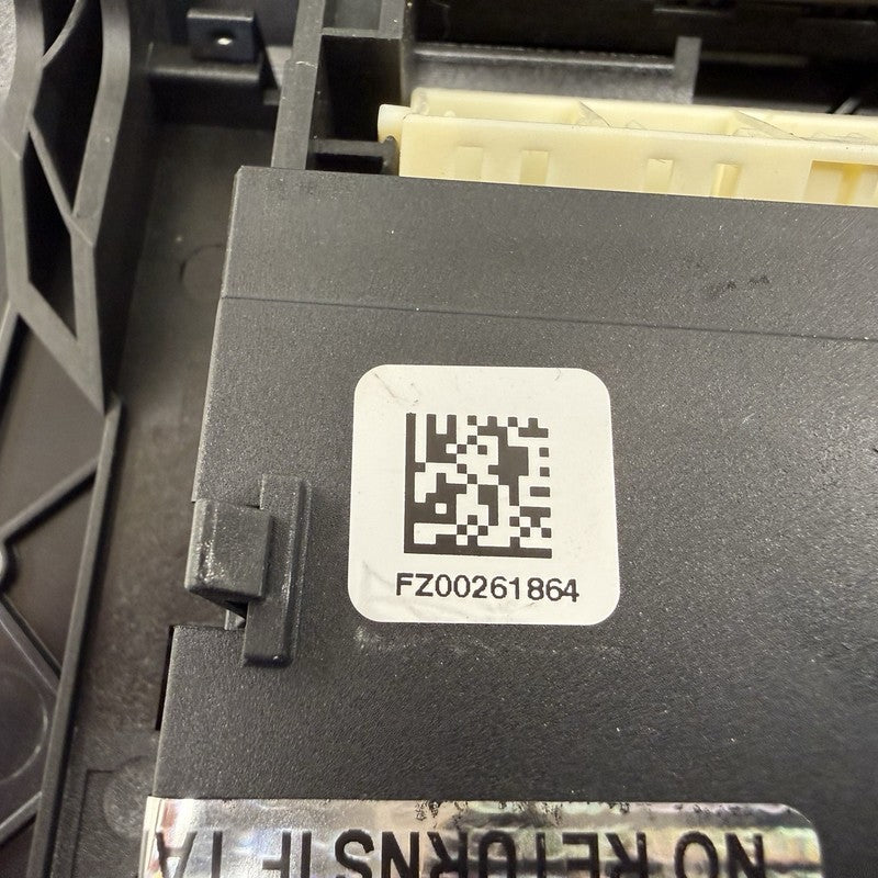 11-16 BMW M5 528 535 550 F10 Front Overhead Console Light Lamp Sunroof Black OEM